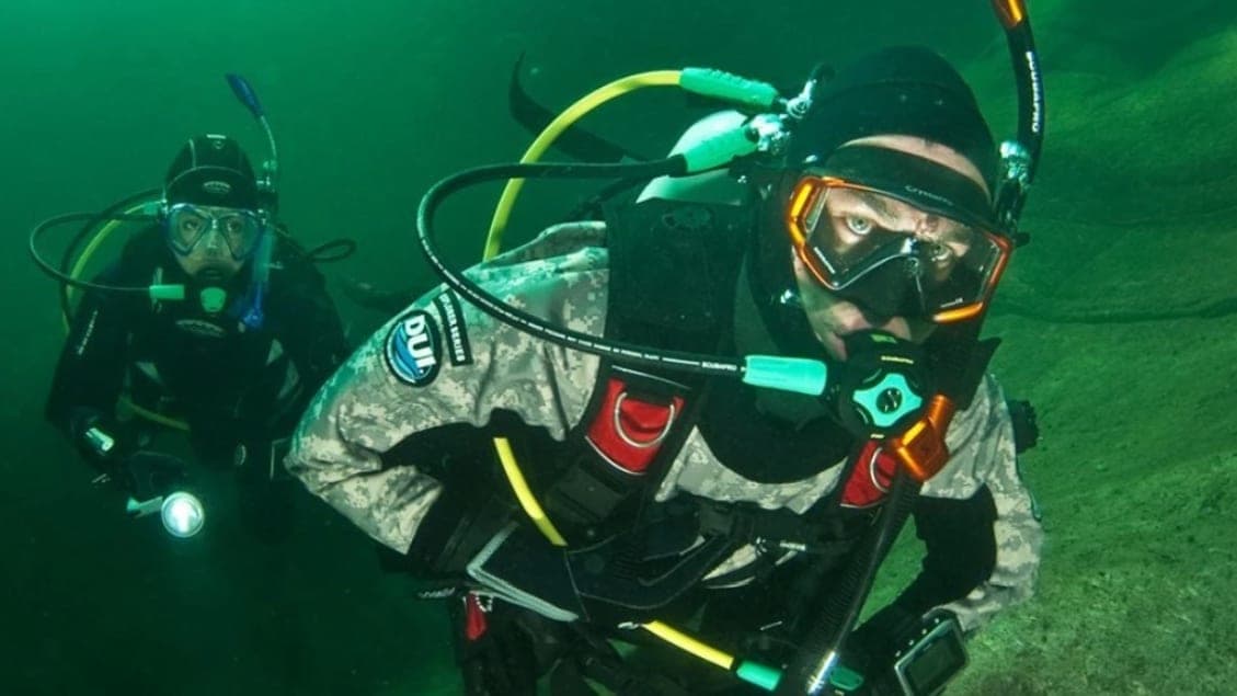 PADI Dry Suit